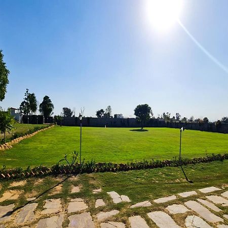 The Rustic Villa, A Stay With Luxuries Amenities And Exotic Nature 斋浦尔 外观 照片