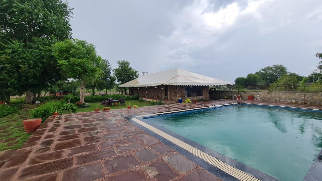 The Rustic Villa, A Stay With Luxuries Amenities And Exotic Nature 斋浦尔 外观 照片