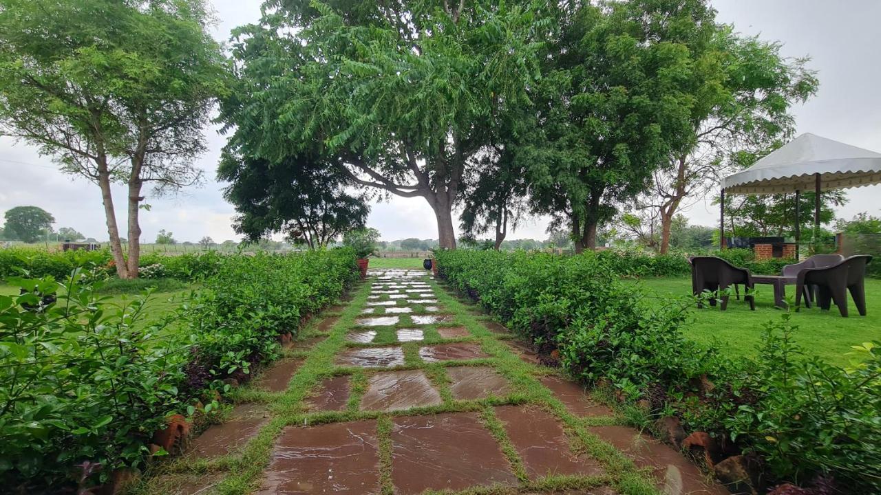 The Rustic Villa, A Stay With Luxuries Amenities And Exotic Nature 斋浦尔 外观 照片
