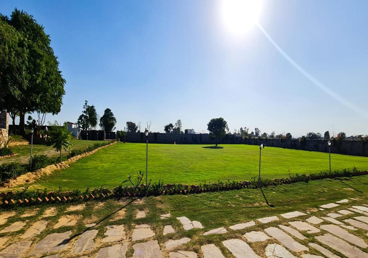 The Rustic Villa, A Stay With Luxuries Amenities And Exotic Nature 斋浦尔 外观 照片